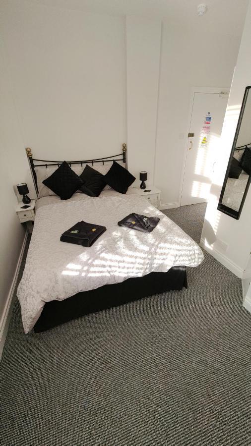 The Castleton Bed and Breakfast Blackpool Eksteriør billede