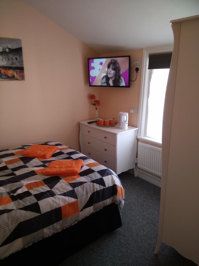 The Castleton Bed and Breakfast Blackpool Eksteriør billede